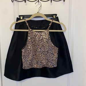 Crop-Top & Skirt Set
